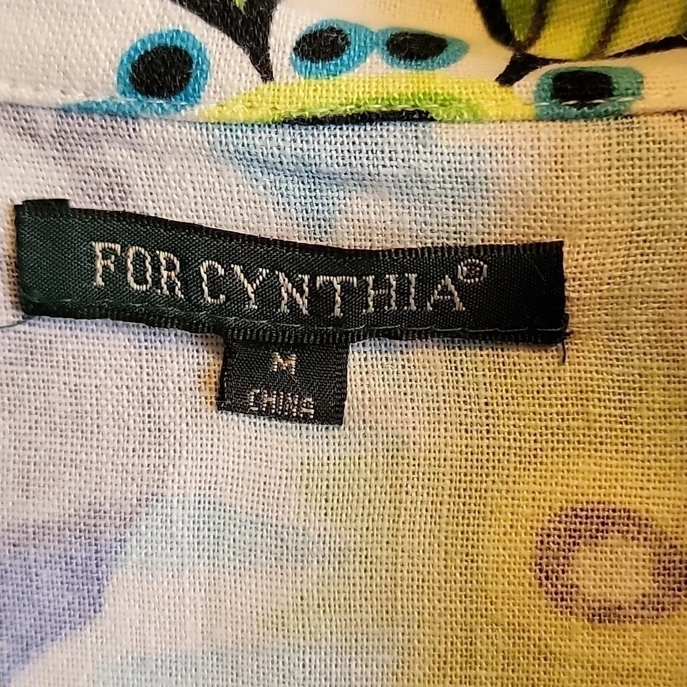 For Cynthia-Linen/Viscose large collared 3/4 sleeved print jkt. Medium.